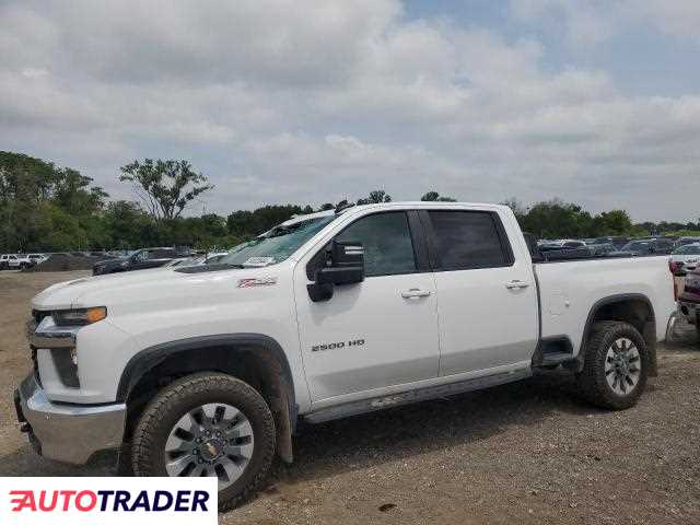 Chevrolet Silverado 2022 6