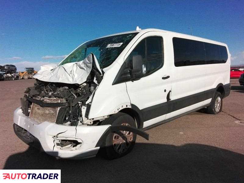 Ford Transit 2020 3