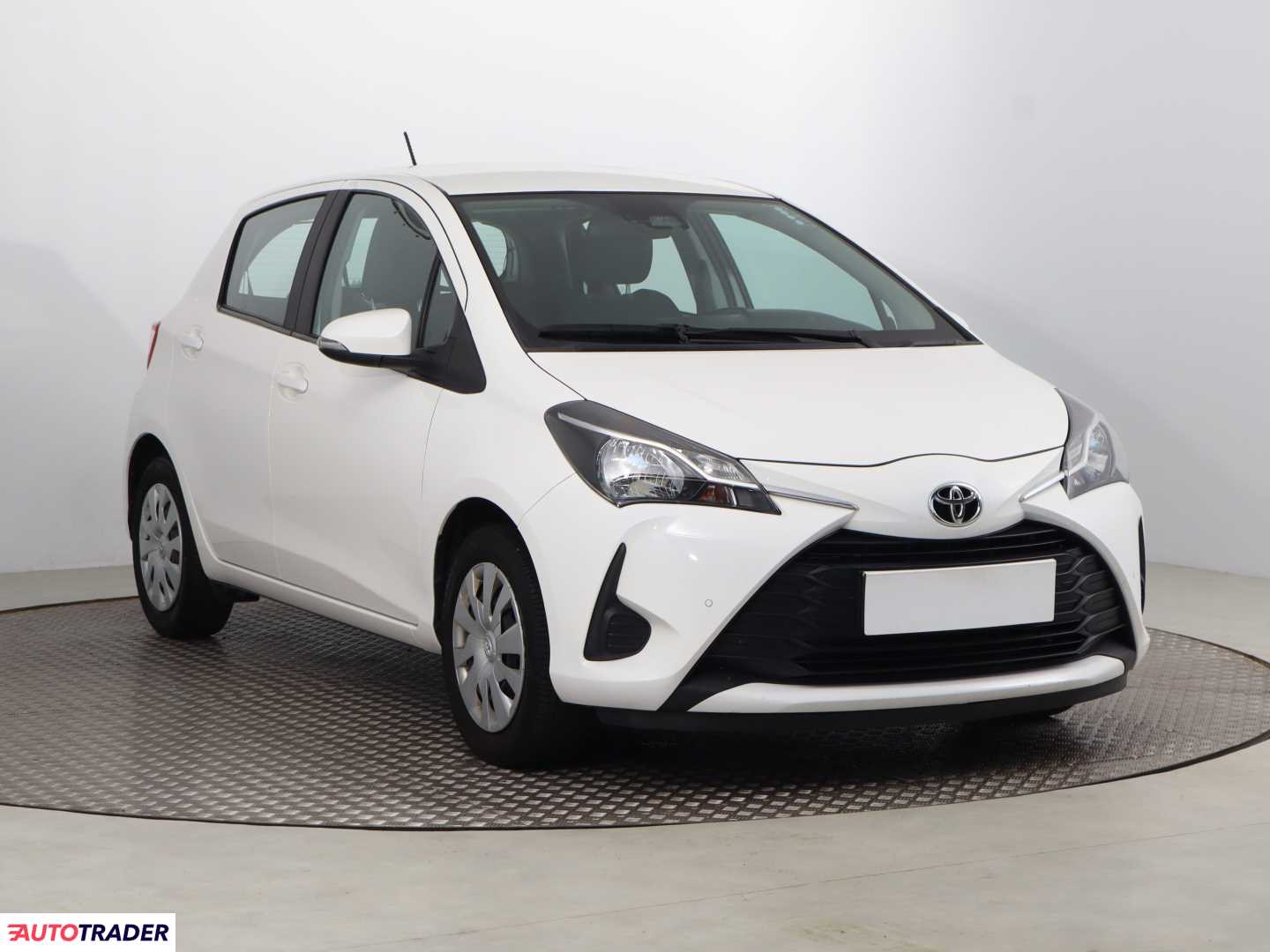 Toyota Yaris 2019 1.5 109 KM Toyota Yaris 2019 1.5 109 KM