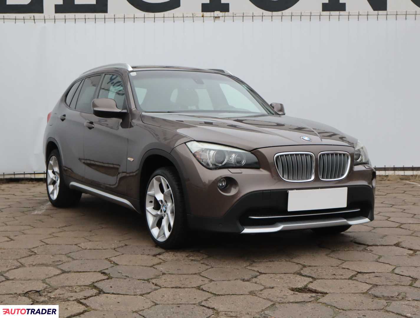 BMW X1 2010 2.0 140 KM