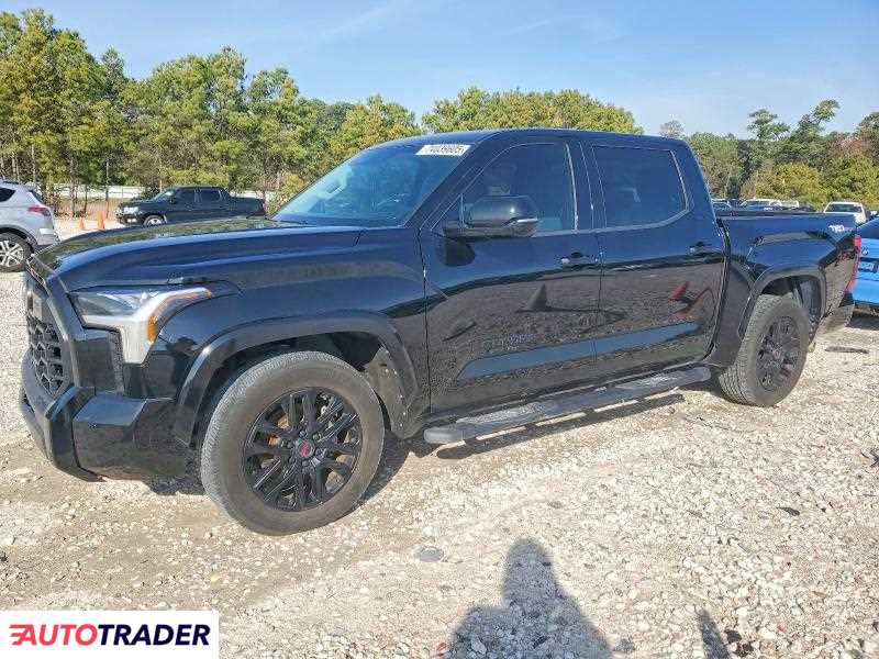 Toyota Tundra 2022 3