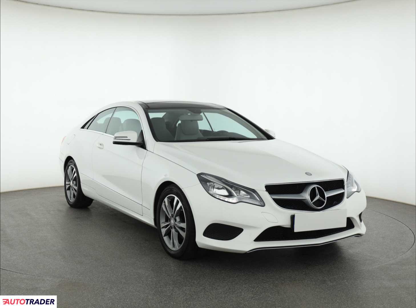 Mercedes E-klasa 2013 2.0 181 KM
