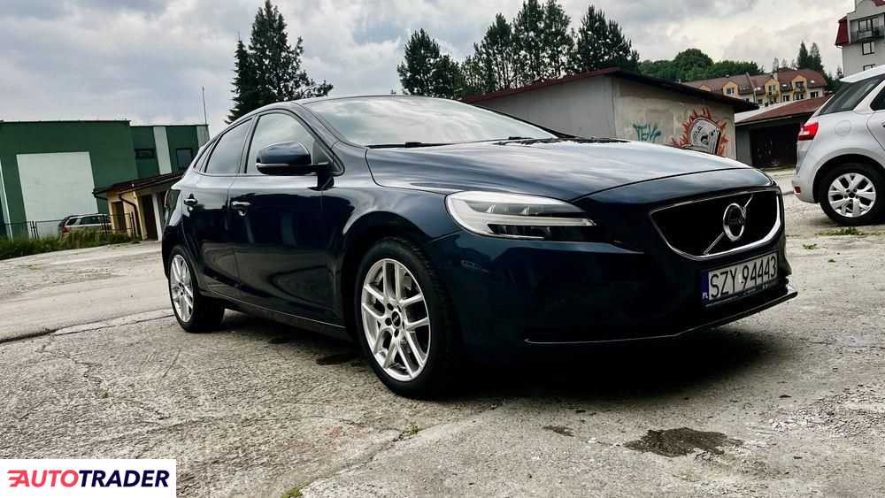 Volvo V40 2016 2.0 190 KM