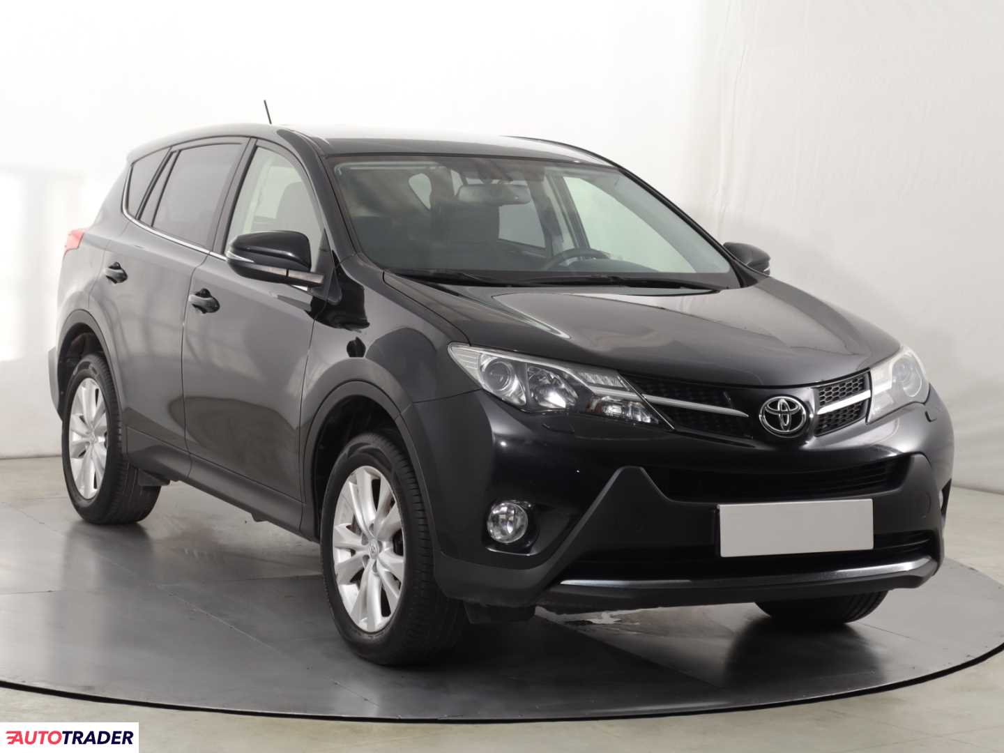 Toyota RAV 4 2013 2.2 147 KM