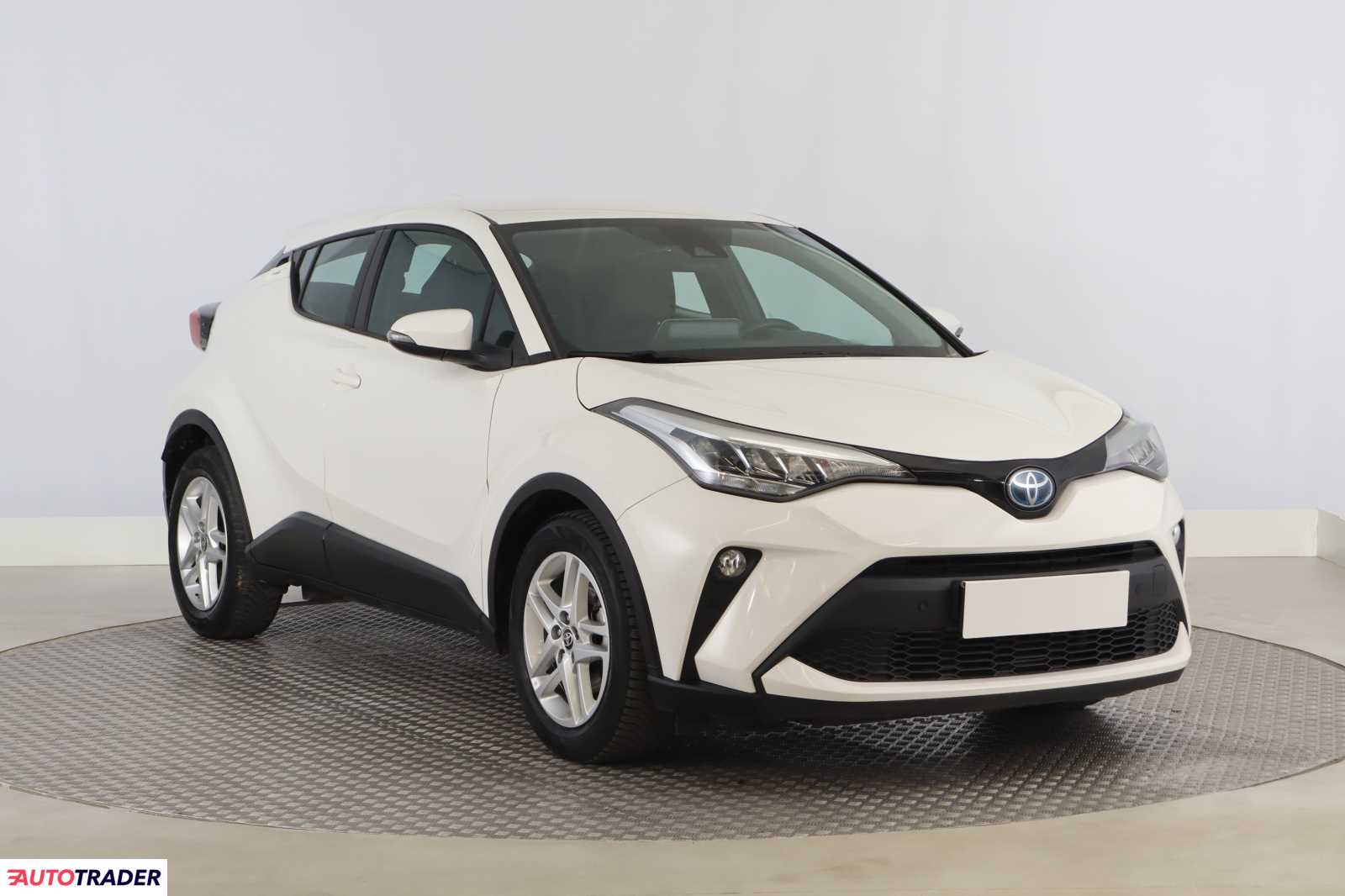 Toyota C-HR 2022 1.8 120 KM