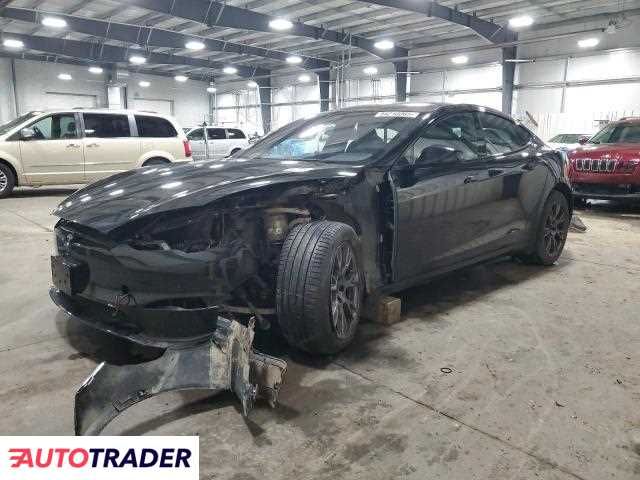 Tesla Model S 2022