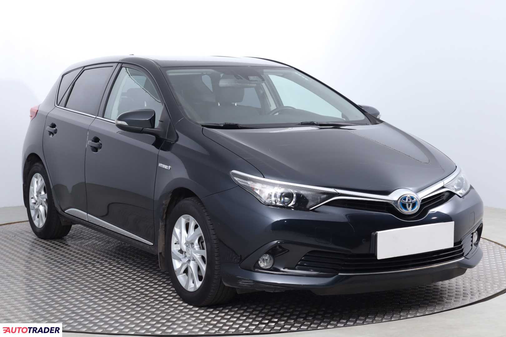 Toyota Auris 2016 1.8 134 KM