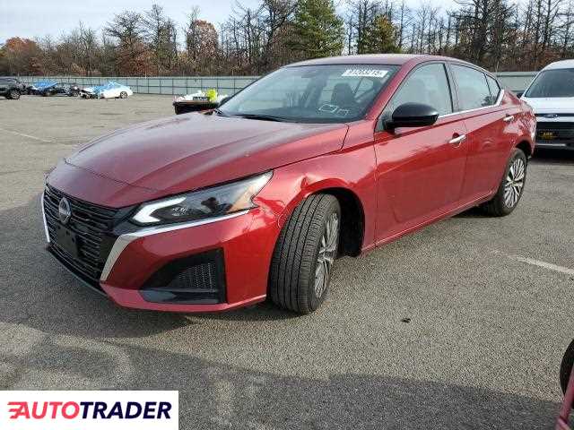 Nissan Altima 2025 2