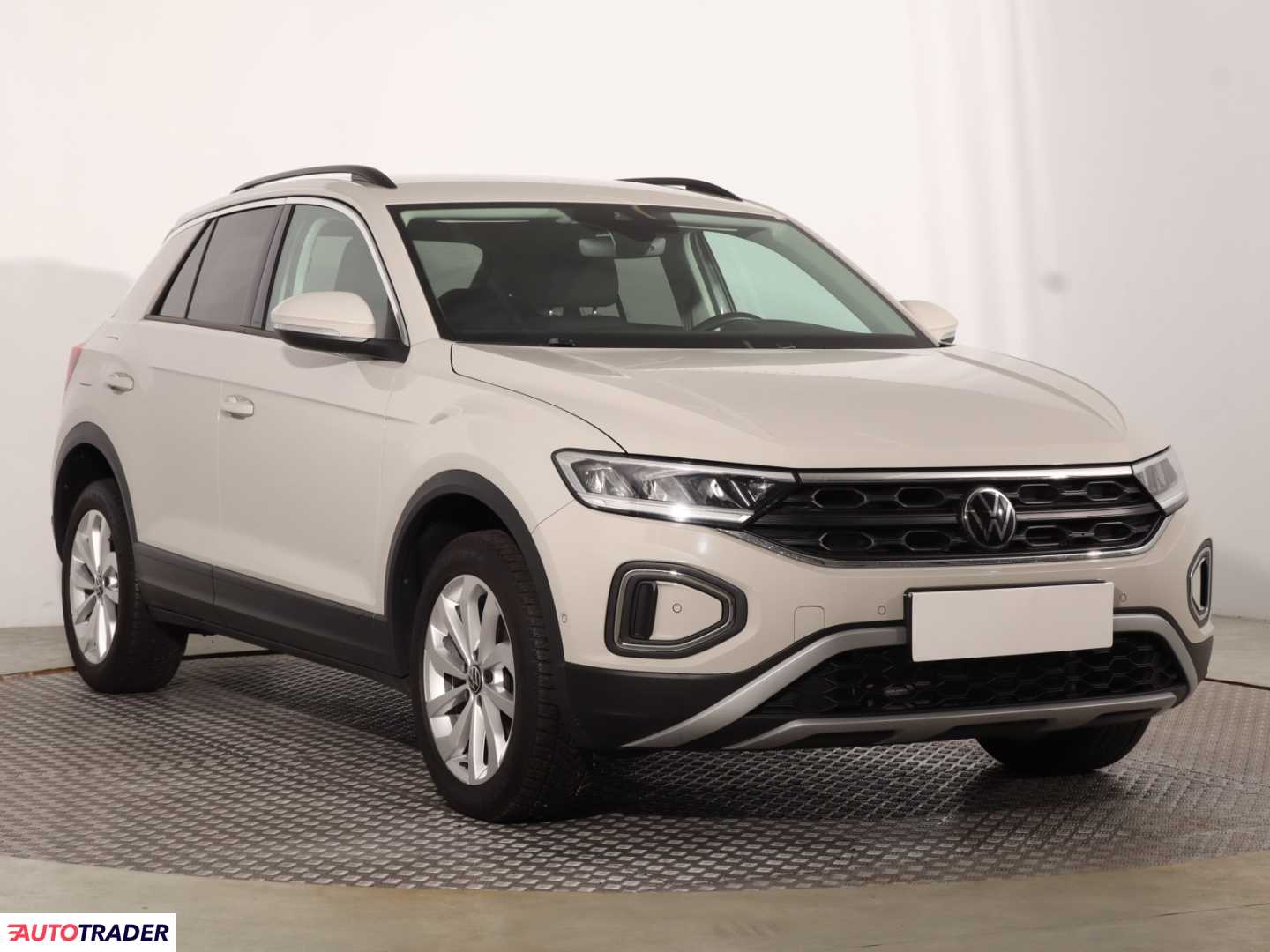 Volkswagen T-Roc 2023 1.5 147 KM