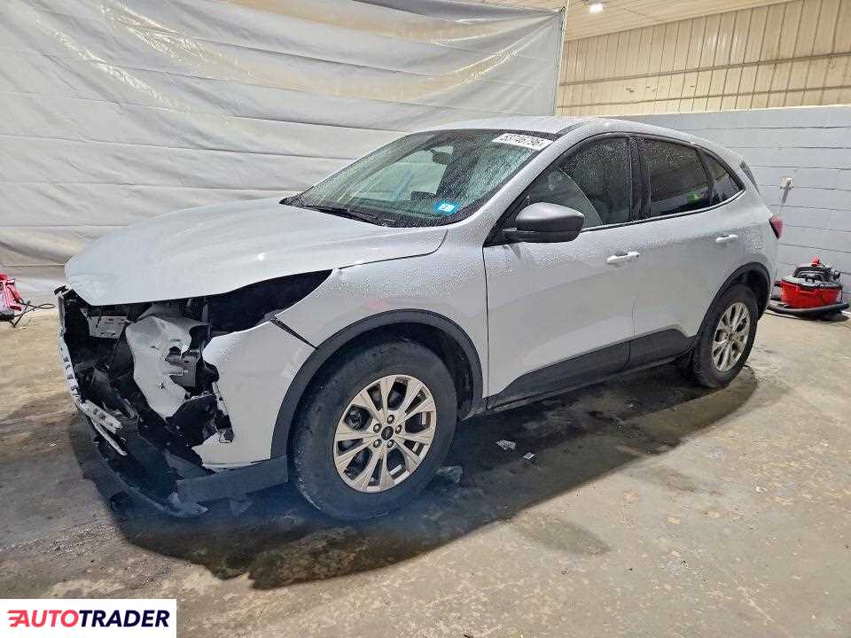 Ford Escape 2025 1