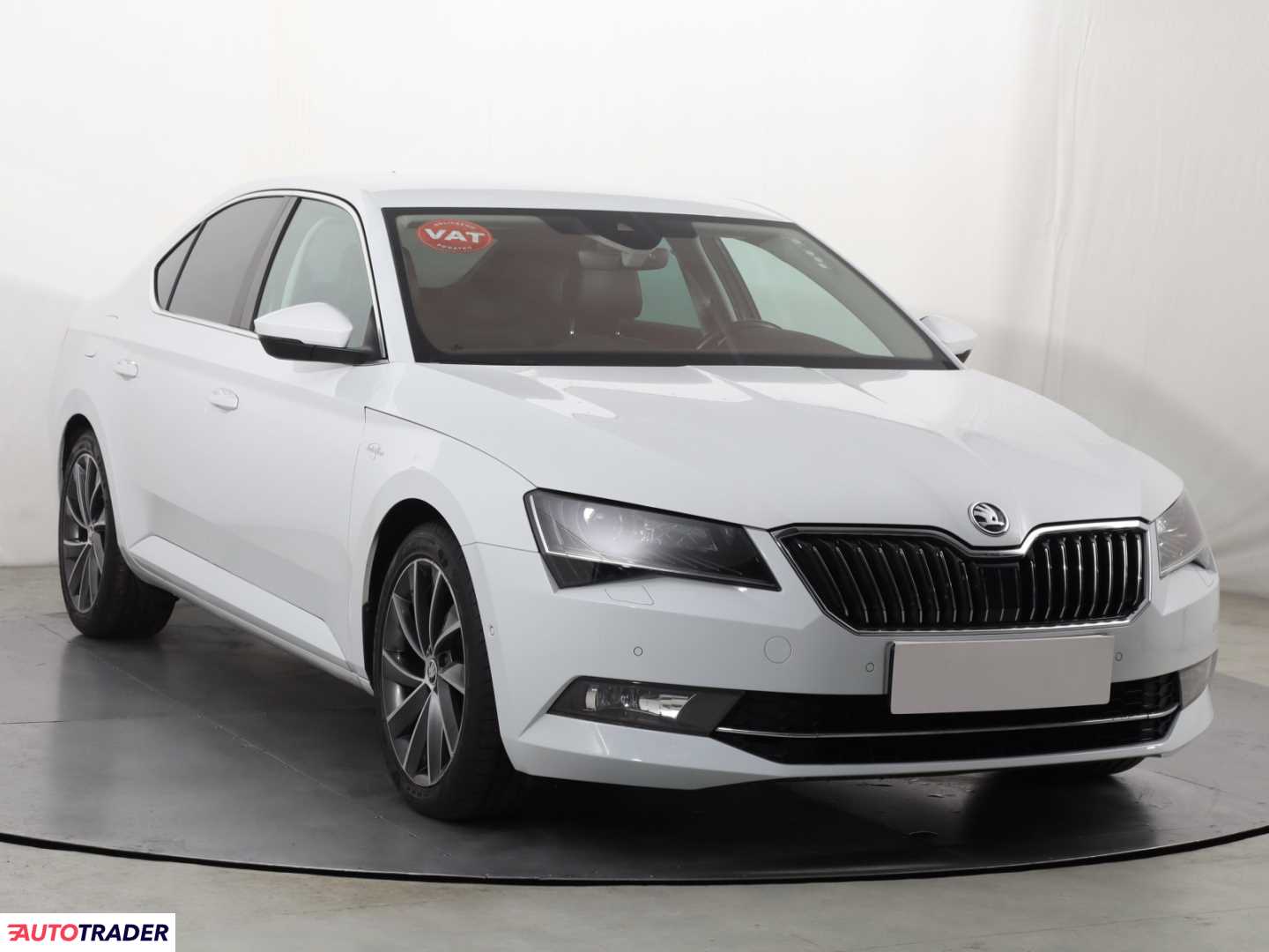 Skoda Superb 2016 2.0 217 KM