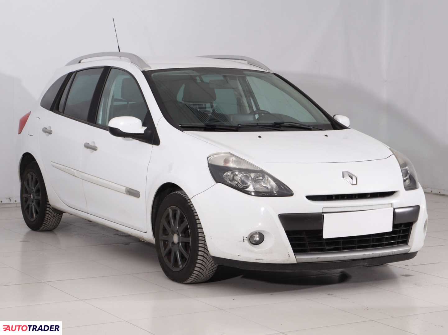 Renault Clio 2009 1.1 99 KM