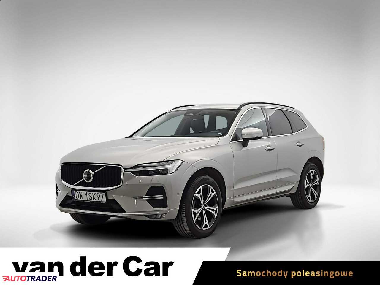 Volvo XC60 2022 2.0 197 KM
