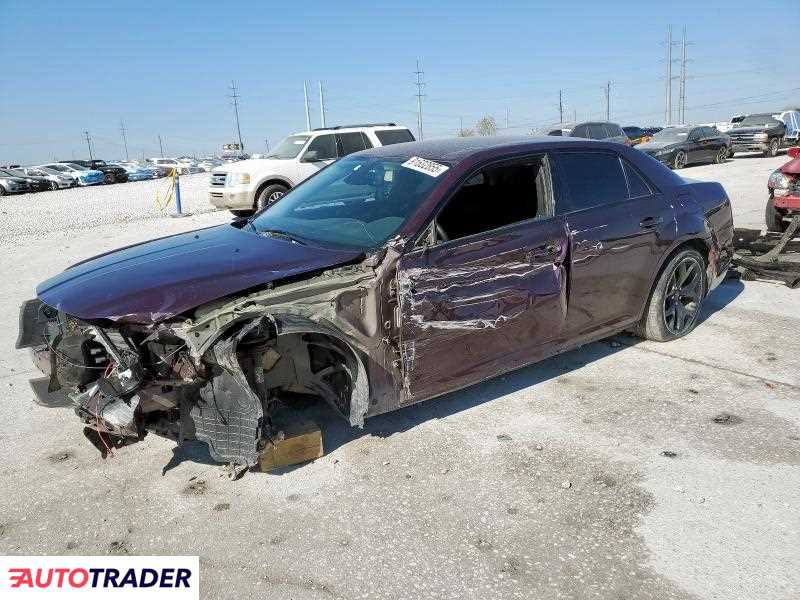 Chrysler 300C 2021 3