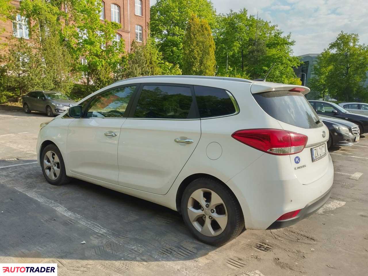 Kia Carens 2013 1.6 135 KM Kia Carens 2013 1.6 135 KM
