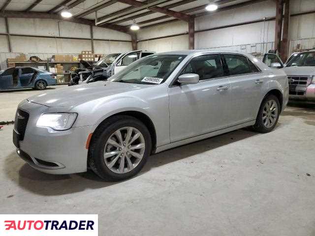 Chrysler 300C 2019 3