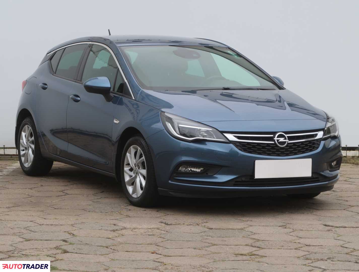 Opel Astra 2017 1.4 147 KM