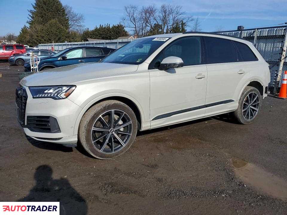 Audi Q7 2022 3