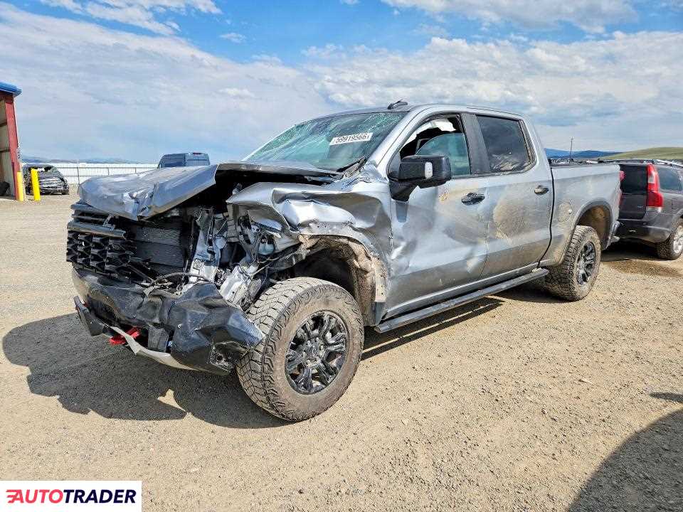Chevrolet Silverado 2023 6