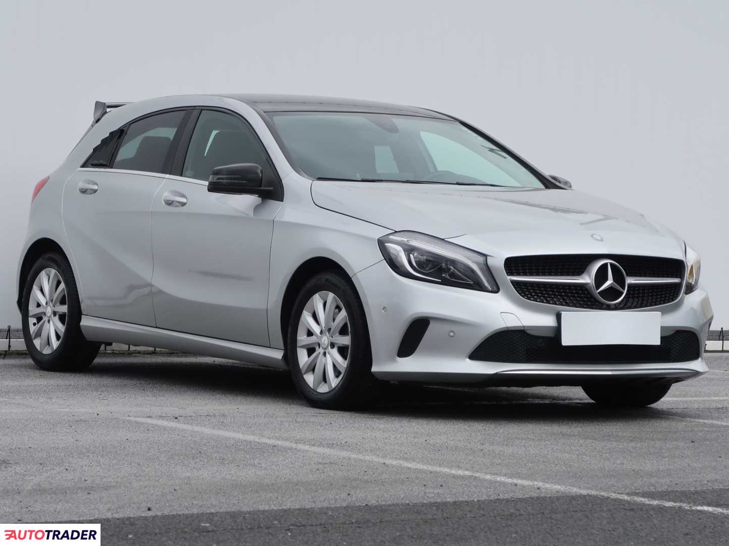 Mercedes A-klasa 2016 1.6 120 KM