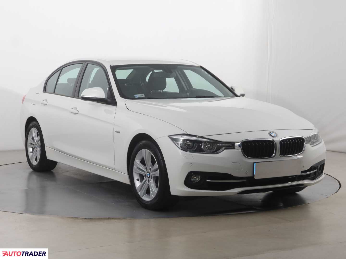 BMW 318 2016 1.5 134 KM