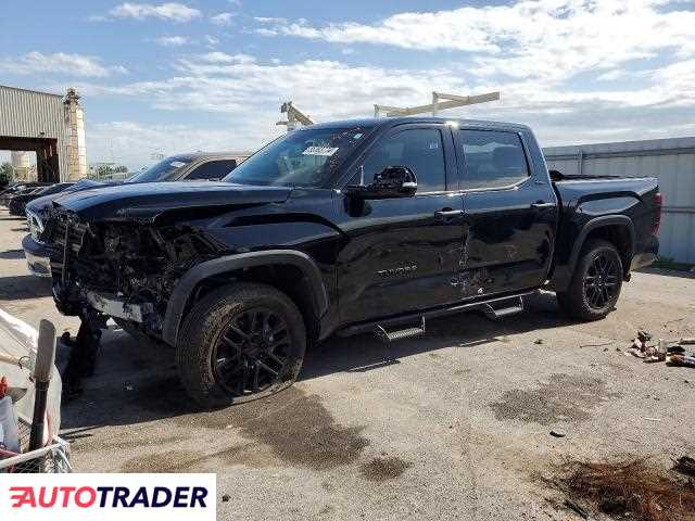 Toyota Tundra 3.0 benzyna 2022r. (KANSAS CITY)