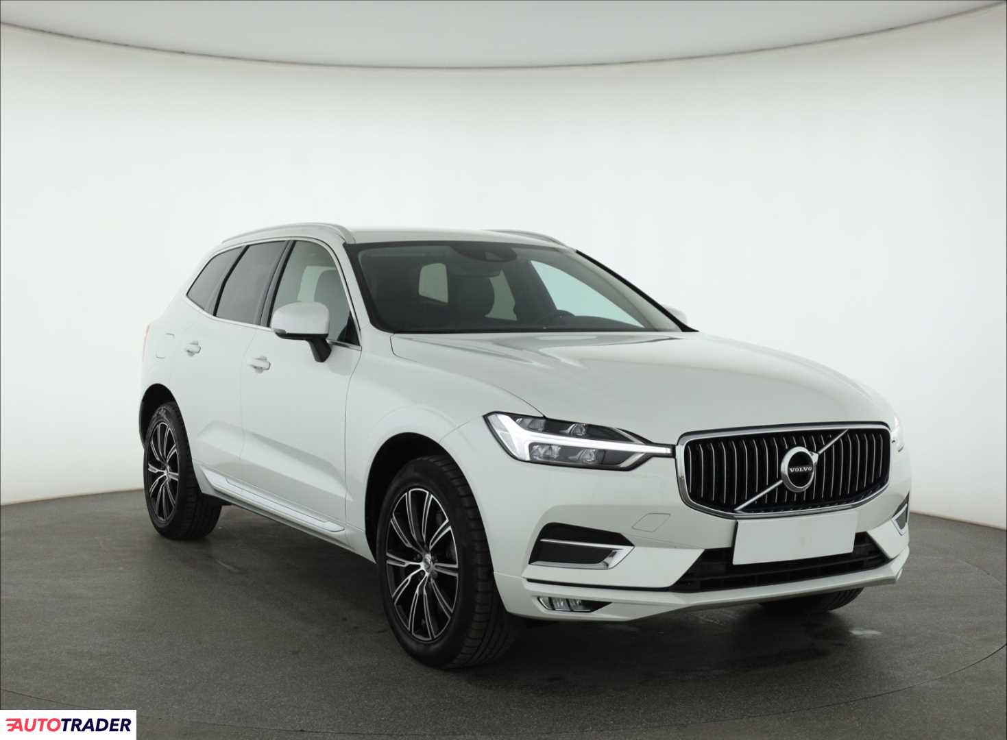 Volvo XC60 2020 2.0 194 KM
