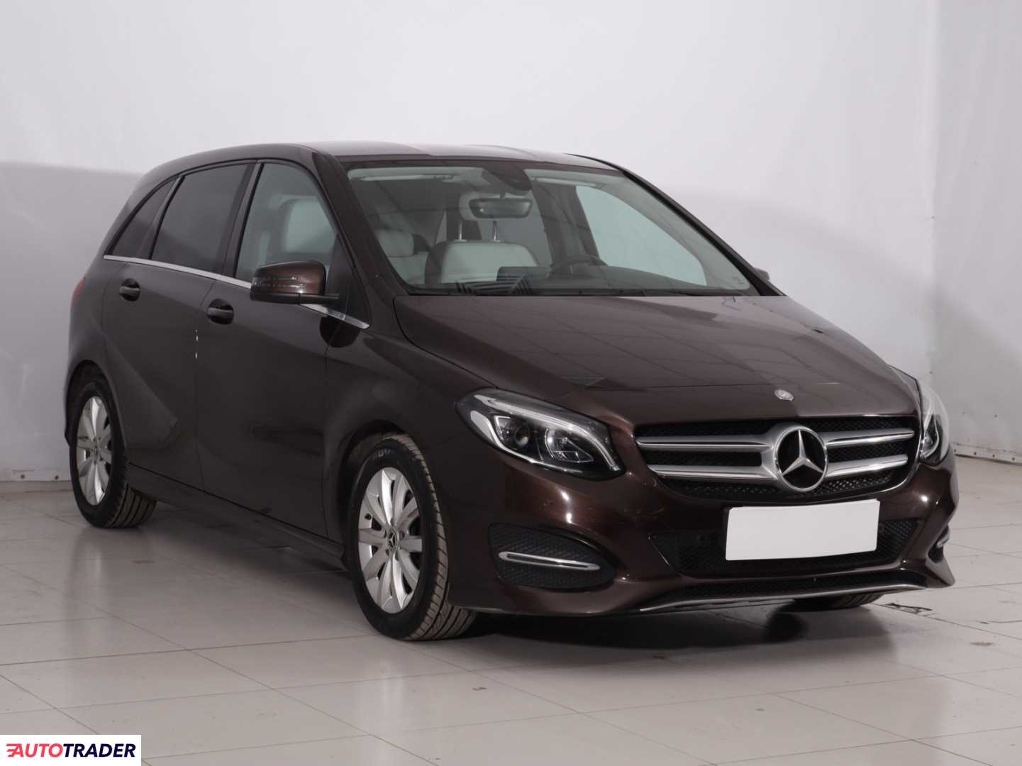 Mercedes B-klasa 2016 1.5 107 KM