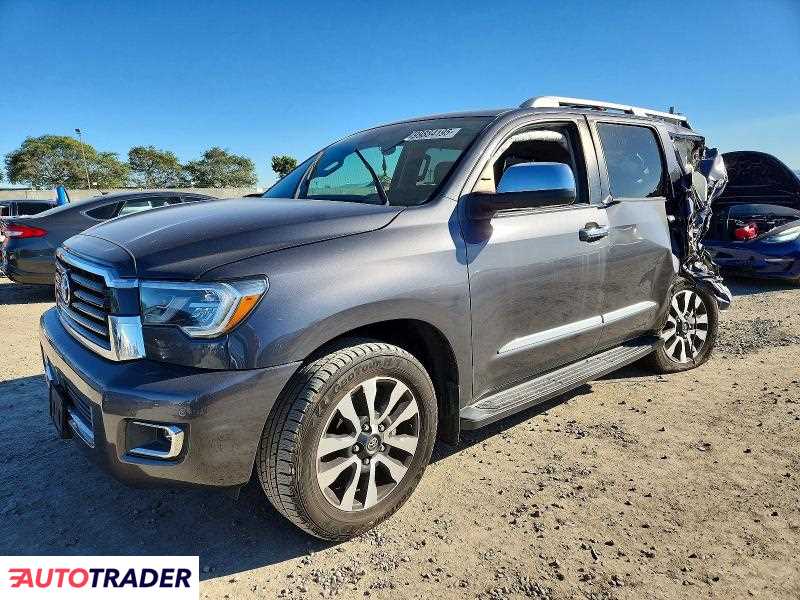 Toyota Sequoia 2022 5
