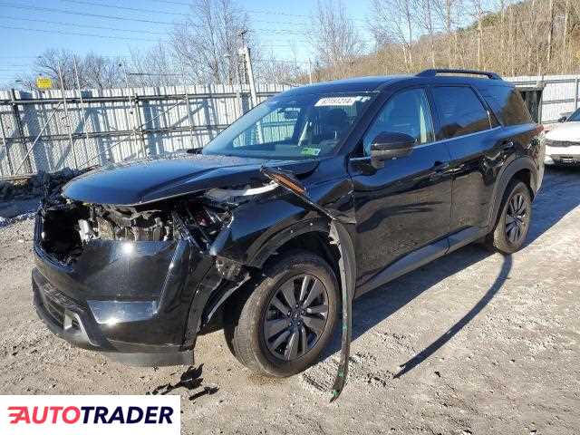 Nissan Pathfinder 3.0 benzyna 2023r. (HURRICANE)