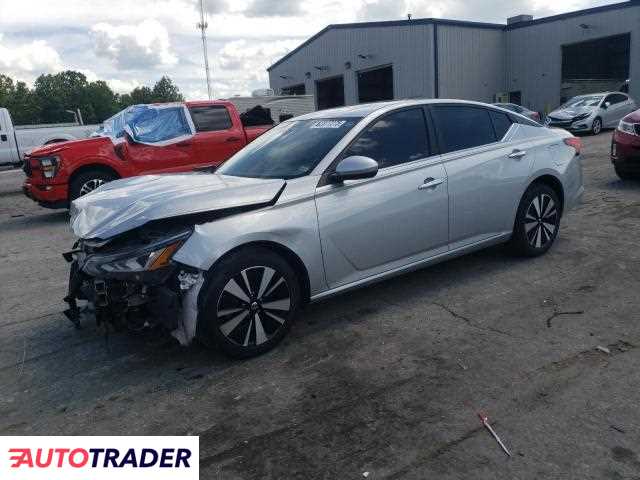 Nissan Altima 2022 2