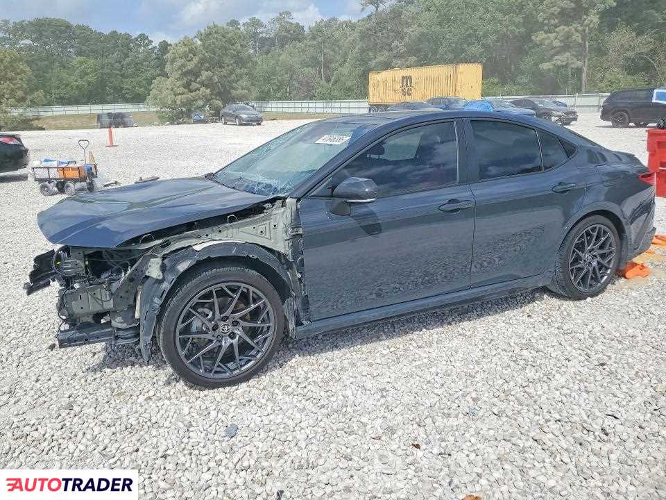 Toyota Camry 2025 2