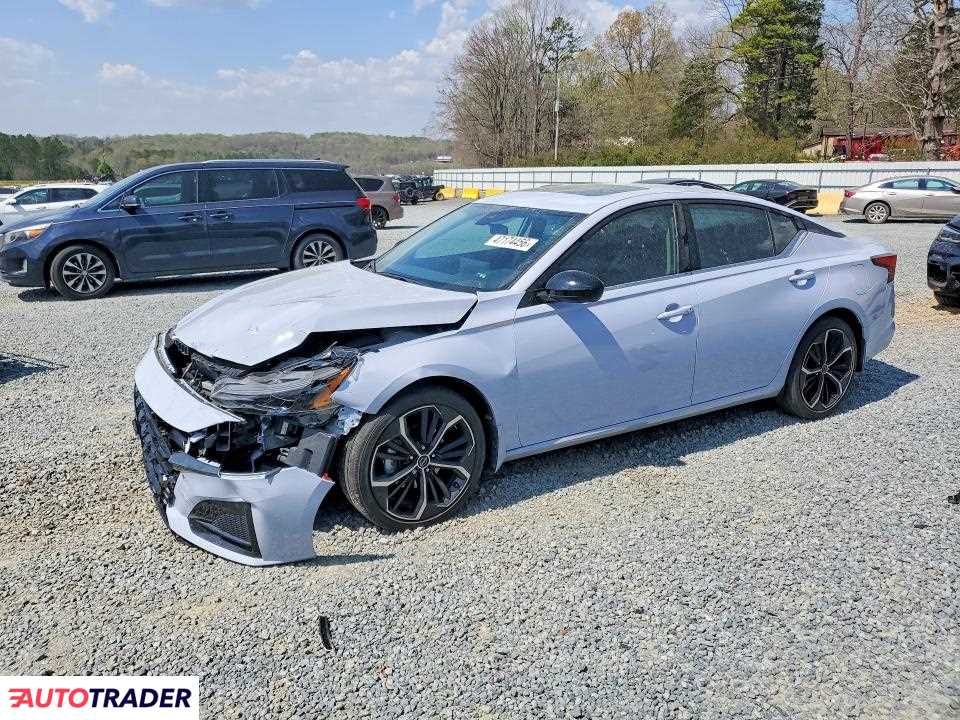Nissan Altima 2024 2