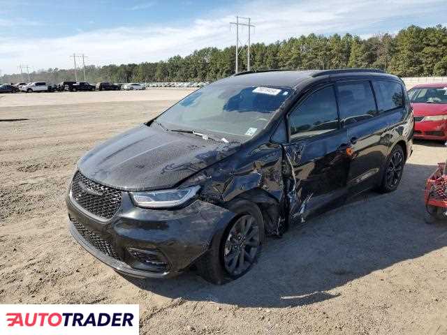 Chrysler Pacifica 3.0 benzyna 2021r. (Greenwell springs)