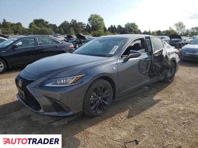 Lexus ES 2022 3