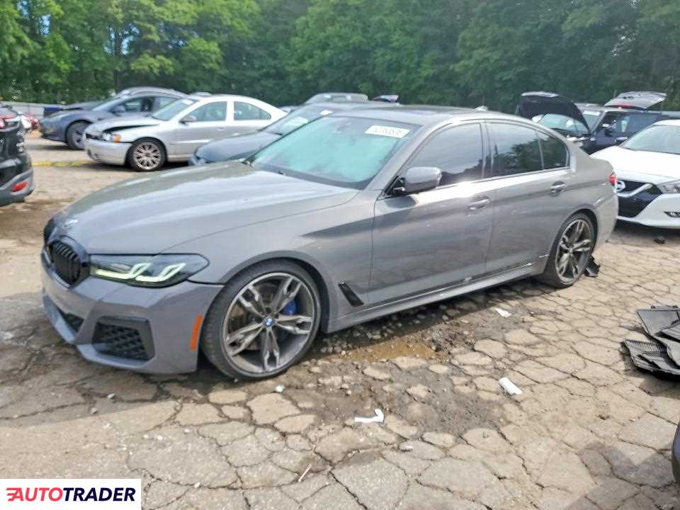 BMW 550 2021 4