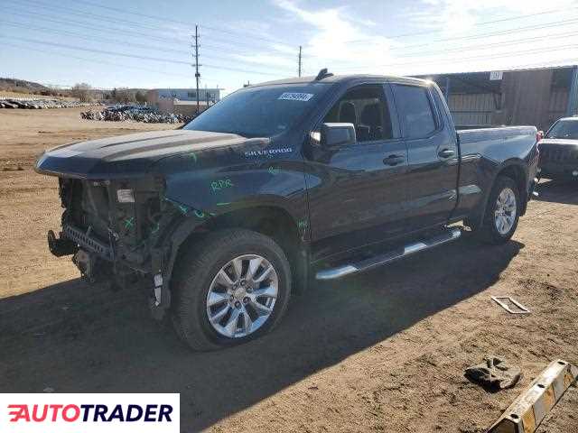 Chevrolet Silverado 4.0 benzyna 2020r. (COLORADO SPRINGS)