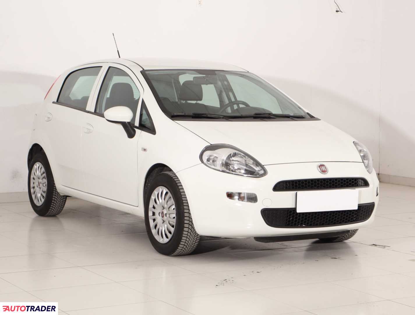 Fiat Punto 2016 1.4 76 KM