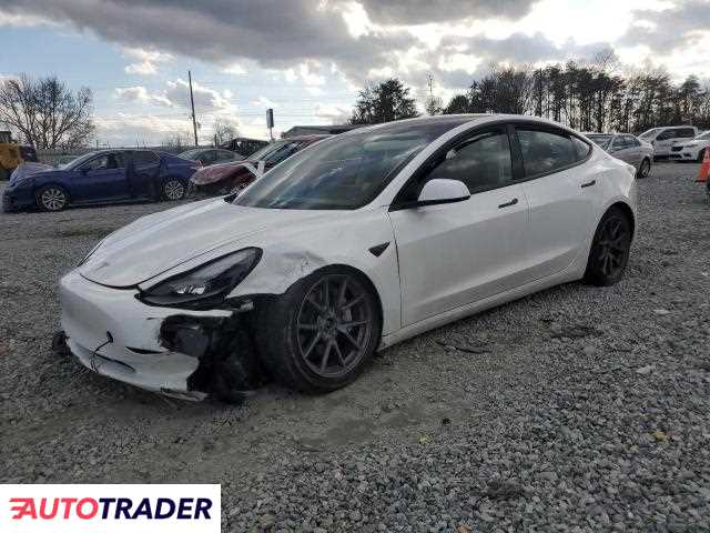 Tesla Model 3 2022 Tesla Model 3 2022