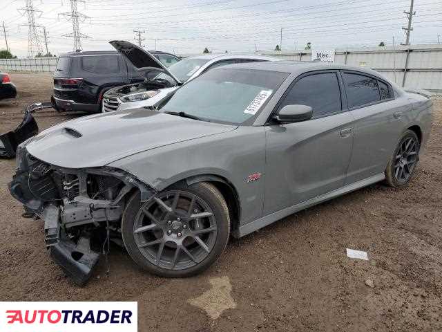 Dodge Charger 2019 6