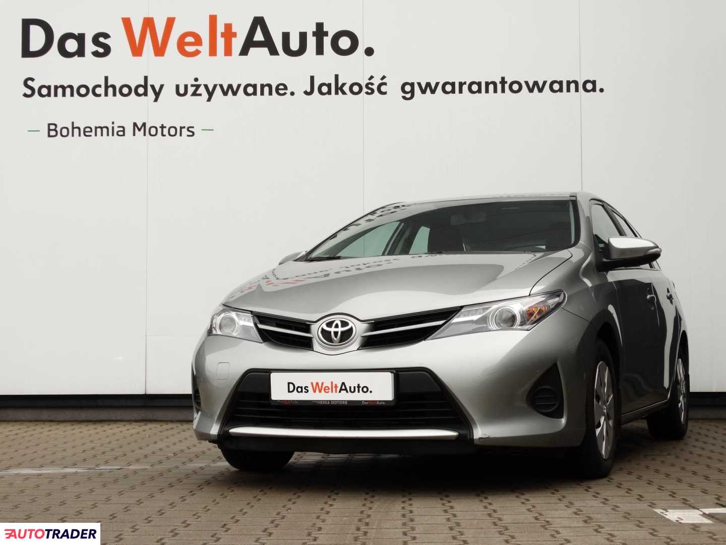 Toyota Auris 2013 1.6 131 KM Toyota Auris 2013 1.6 131 KM