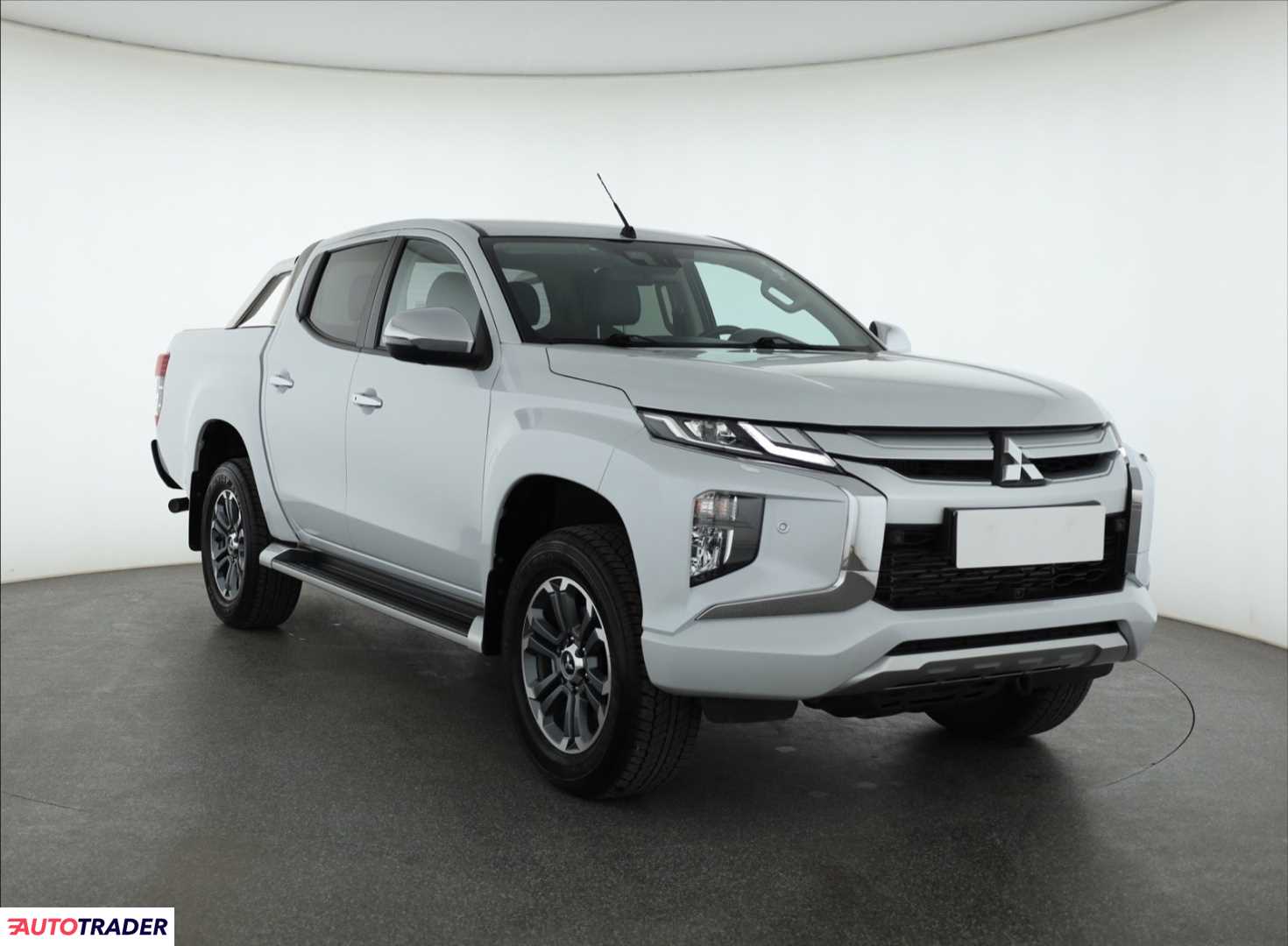 Mitsubishi L200 2020 2.3 147 KM