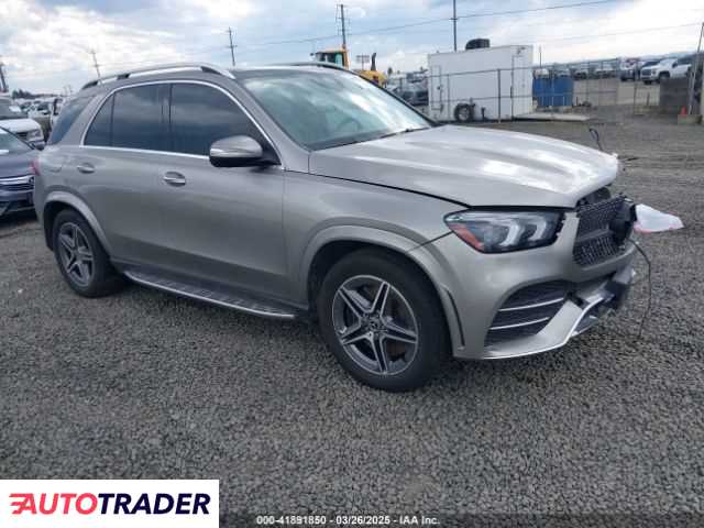Mercedes GL 2020 3 Mercedes GL 2020 3