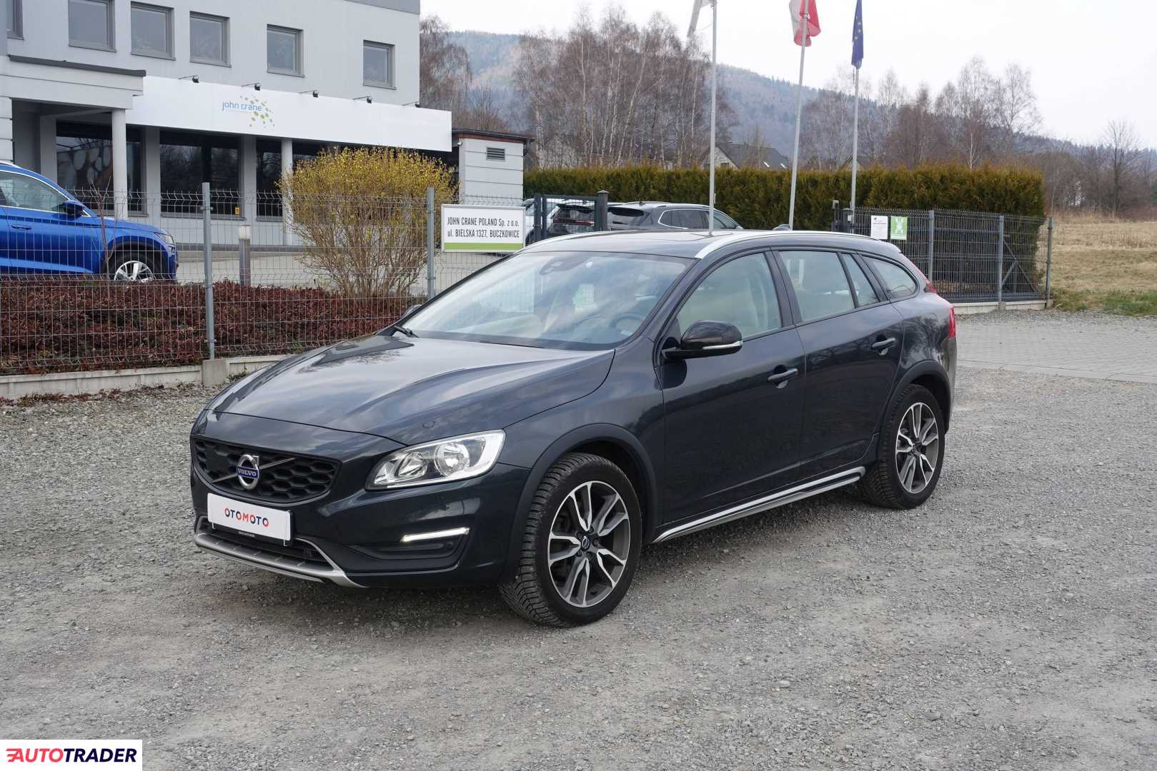 Volvo V60 Cross Country 2017 2.0 190 KM