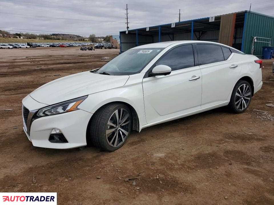 Nissan Altima 2021 2