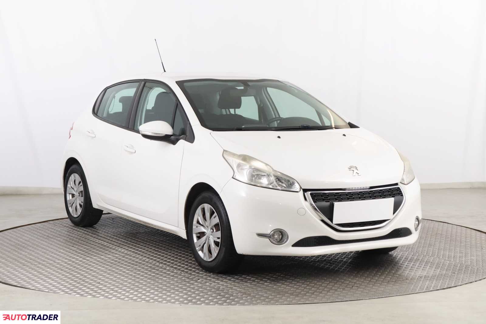 Peugeot 208 2013 1.2 80 KM