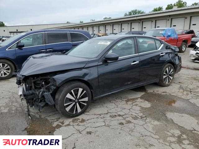 Nissan Altima 2021 2