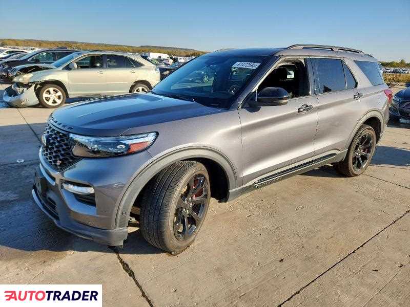 Ford Explorer 2021 3