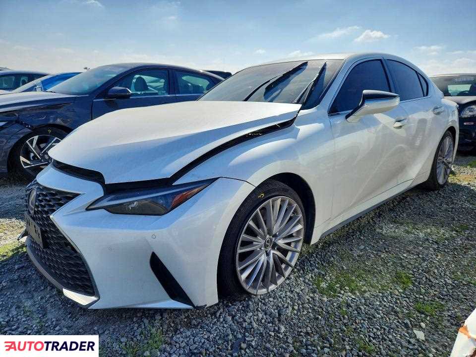 Lexus IS 2022 2