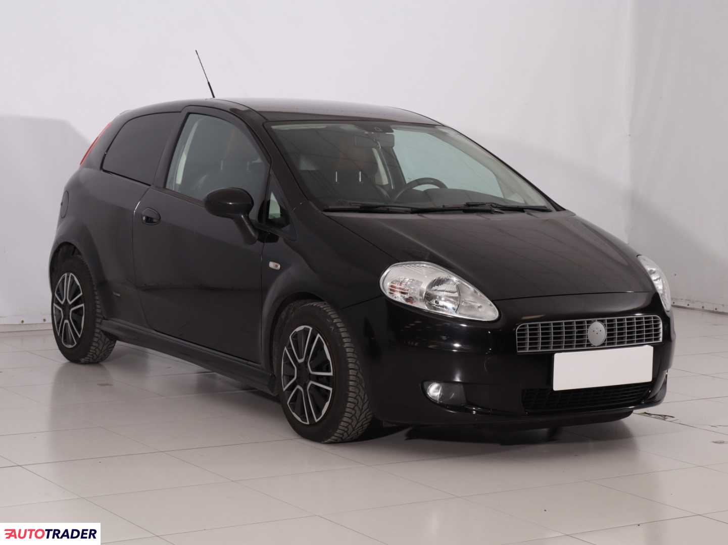 Fiat Grande Punto 2007 1.4 93 KM